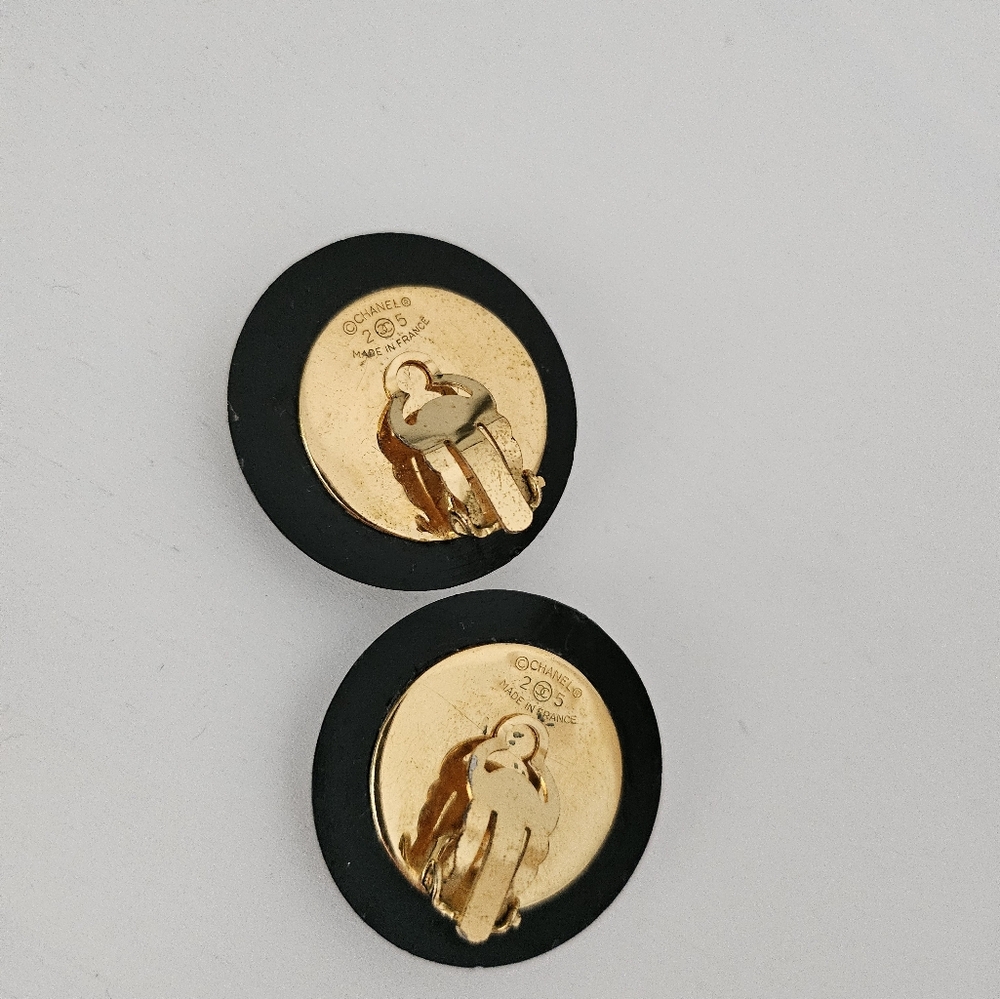 Chanel Quilted Coco vintage earrings - Picture 2 of 4